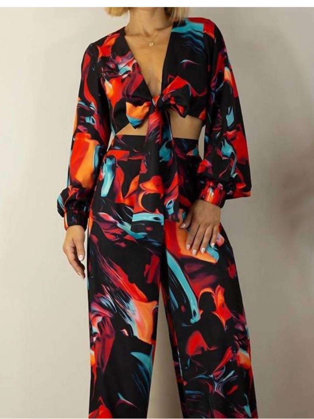 MULLA eclipse crop top multicolor